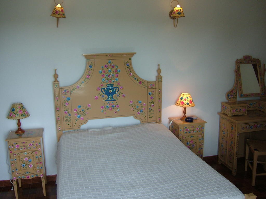 "O Viajante" Low Cost Hotel Естремос Стая снимка
